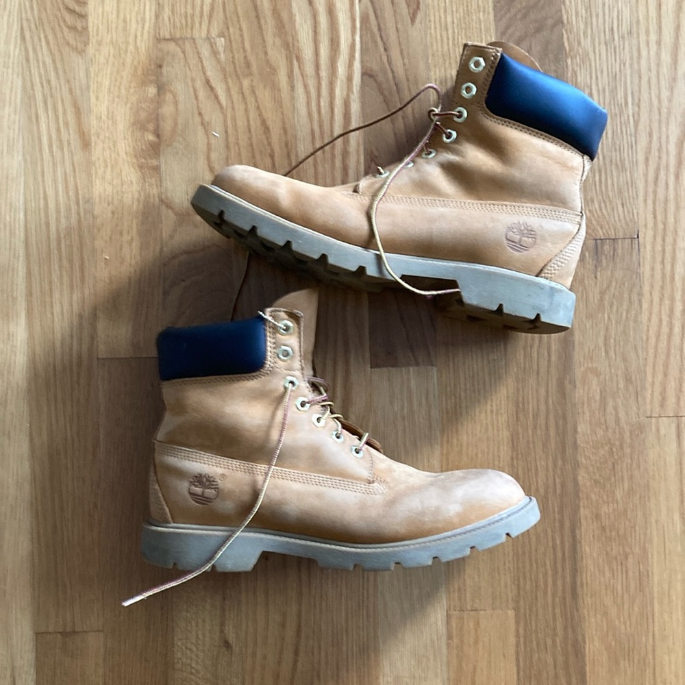 Timberland Classic 6” Waterproof Boots - Size 10 - Used Condition - No Box